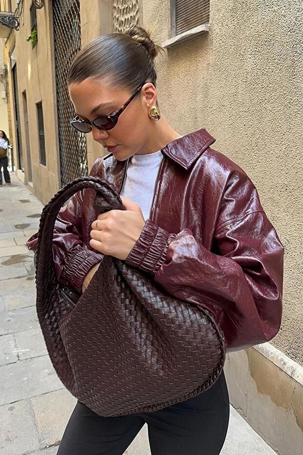 Women's Retro XL Dark Brown Shoulder Bag