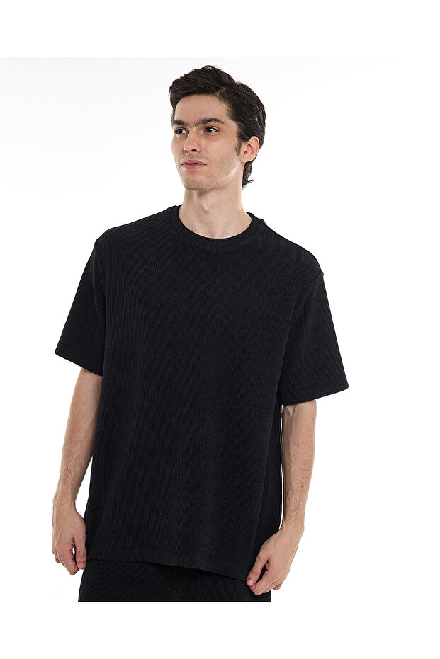Ribbed T-Shirt with Crew Neck and Short Sleeves