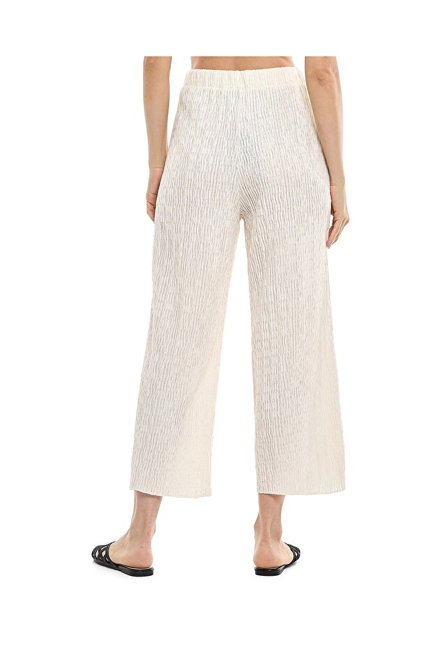 Textured Pants with Elastic Waist - 3