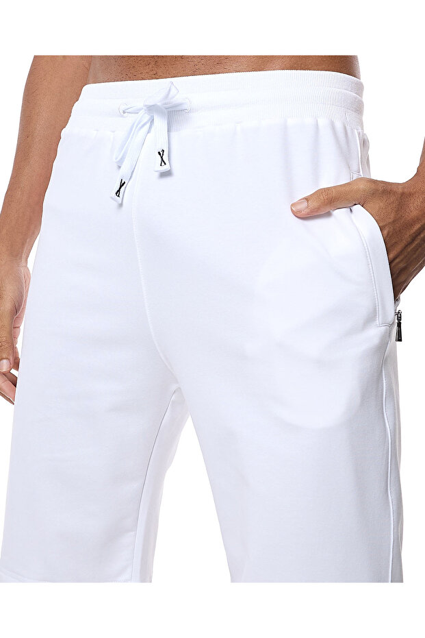 Solid Shorts With Drawstring Waist - 3