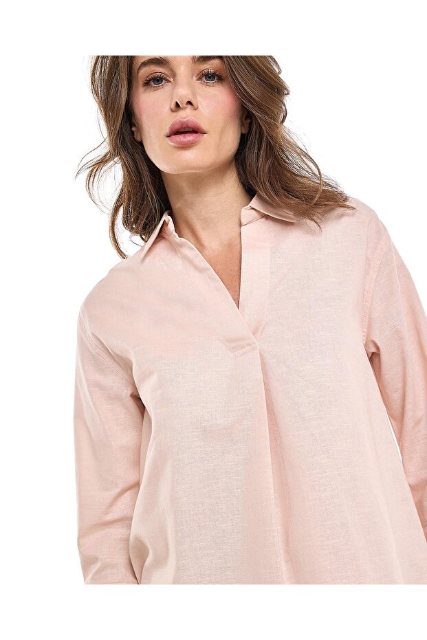 بلوزة سادة بياقة وأكمام 3/4 - 2