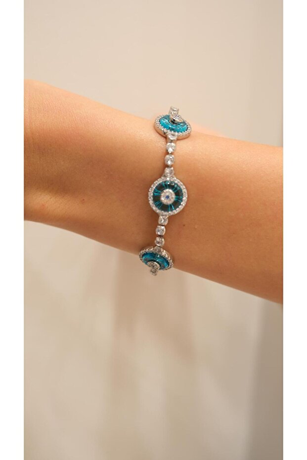 Silver Glass Eye Waterway Bracelet