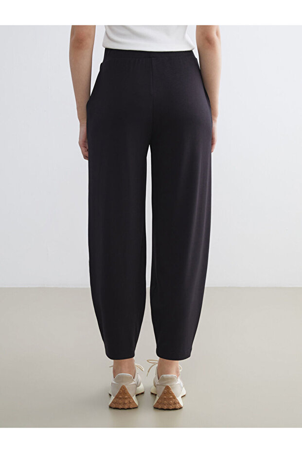 UZG Store'dan Stilinizi Oluşturun | Beli Lastikli Kadın Eşofman Altı - 5