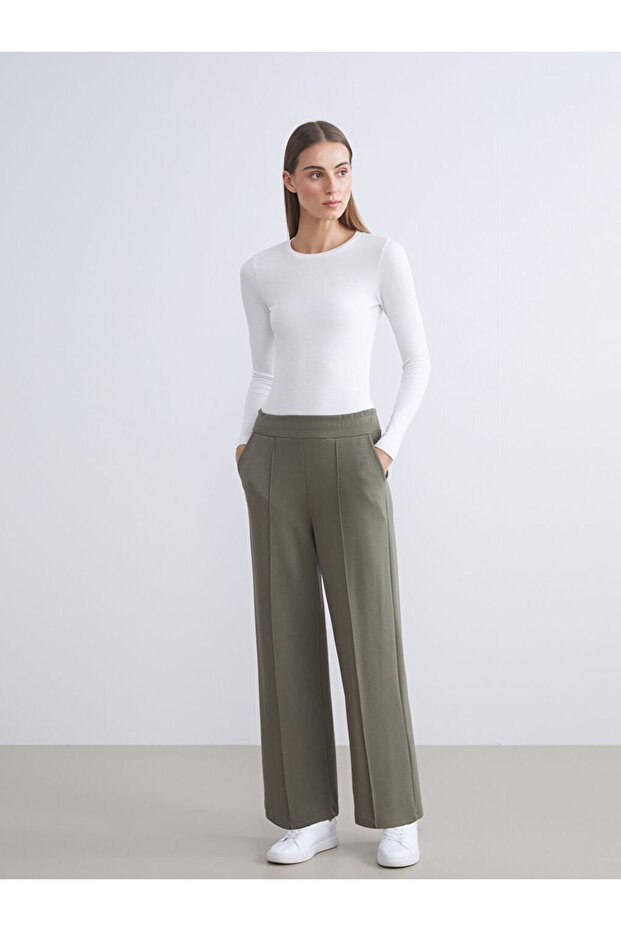 UZG Store'dan Stilinizi Oluşturun | Beli Lastikli Kadın Eşofman Altı - 1