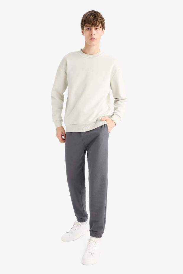 Regular Fit Beli Bağcıklı Paçası Lastikli Cepli Basic Düz Jogger Eşofman Altı E9427AX25AU - 1