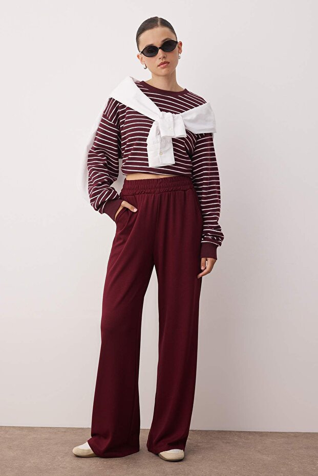 Bordo miękka tkanina z kieszeniami Wideleg/wygodny krój dzianinowe spodnie dresowe TWOAW24EA00012 - 1