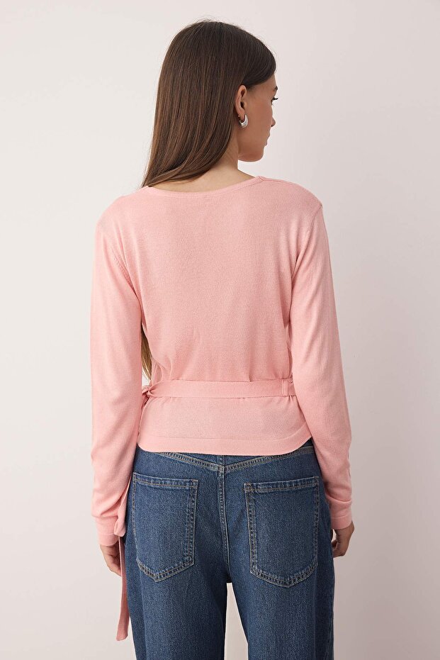 Pembe Kruvaze Yaka Bağlamalı Crop/Kısa İnce Triko Kazak TWOAW26KZ00106 - 4