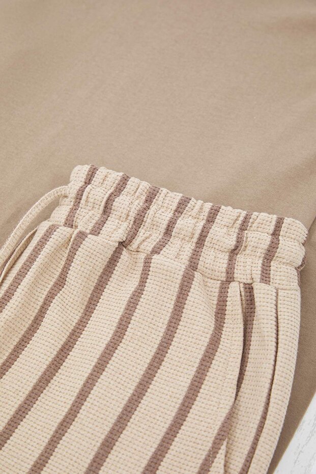 Bej Regular Fit Çizgili Dokulu Örme Pijama Takımı TMNAW26PT00006 - 7