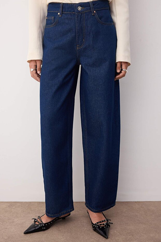 Mavi Yüksek Bel Bol Kesim Barrel Jeans TWOAW26JE00088 - 1