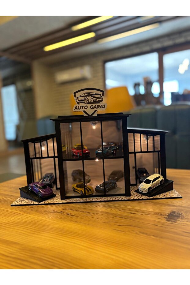Işıklı Oyuncak Araba Garajı - 1