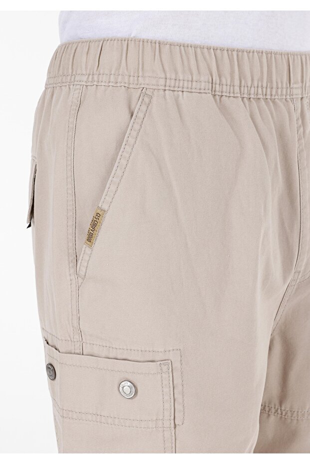 Comfort Fit Orta Bel Düz Erkek Bej Şort - 5