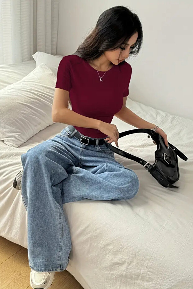 Bordo Bisiklet Yaka Basic Kadın Tişört - 3