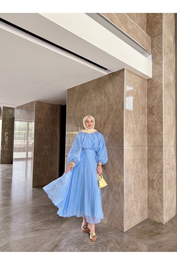 Kadın Elbise - 1