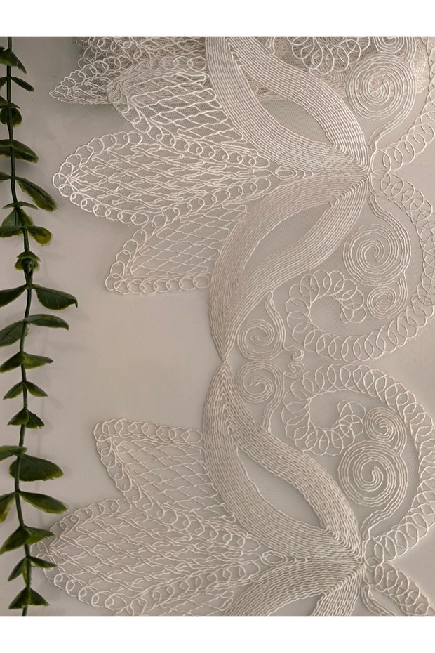 Krem lale model dantel - 2