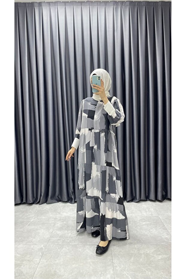 فستان منقوش بأزرار - 7