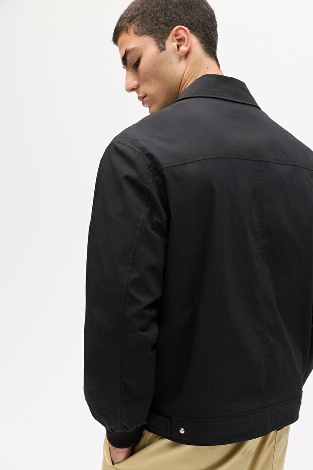 سترة خفيفة الوزن مع ياقة طية صدر السترة - 4