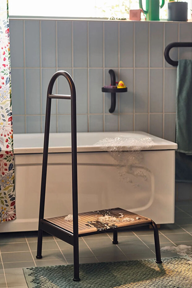 Mutfak Banyo Taburesi Tırabzanlı Yükseltici Basamak Metal LD021 - 1