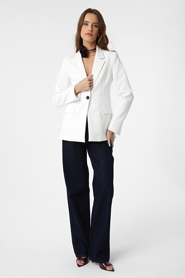 White Body Fitted Women's Blazer Jacket