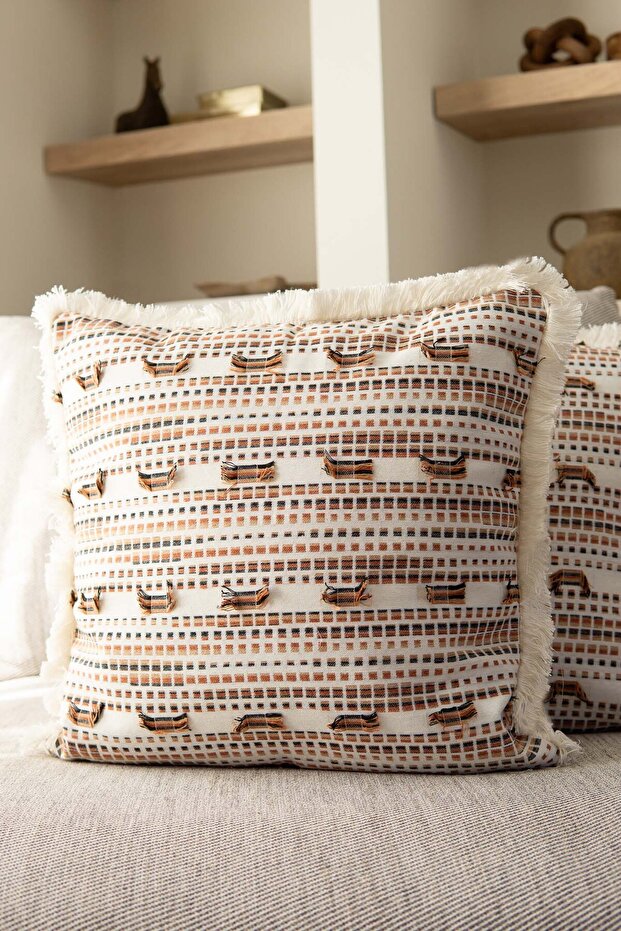 Tassel - Woven Fringed Throw Pillow Cover - 43*43 cm - 1 Piece