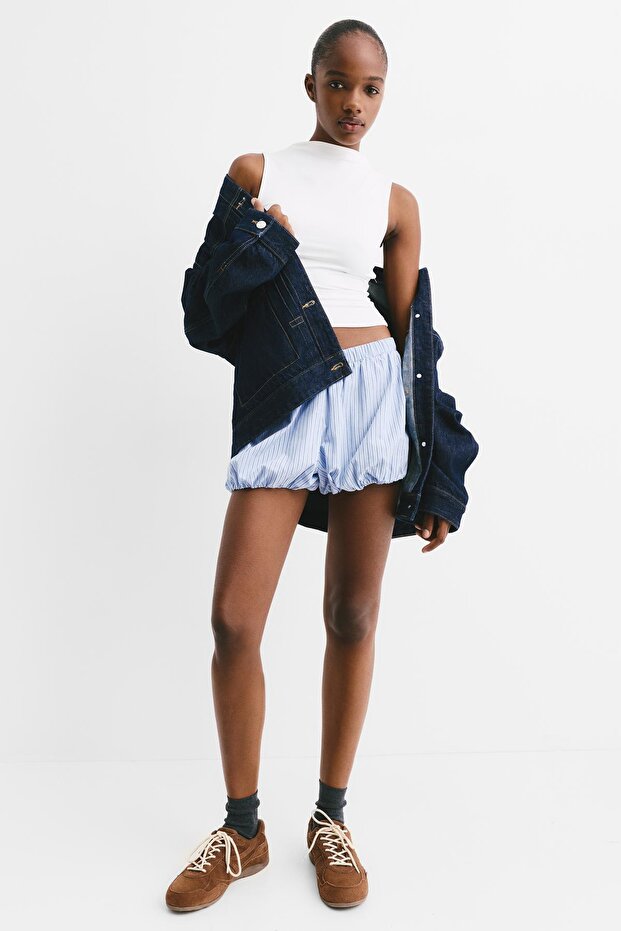 Sırtı açık top - 1