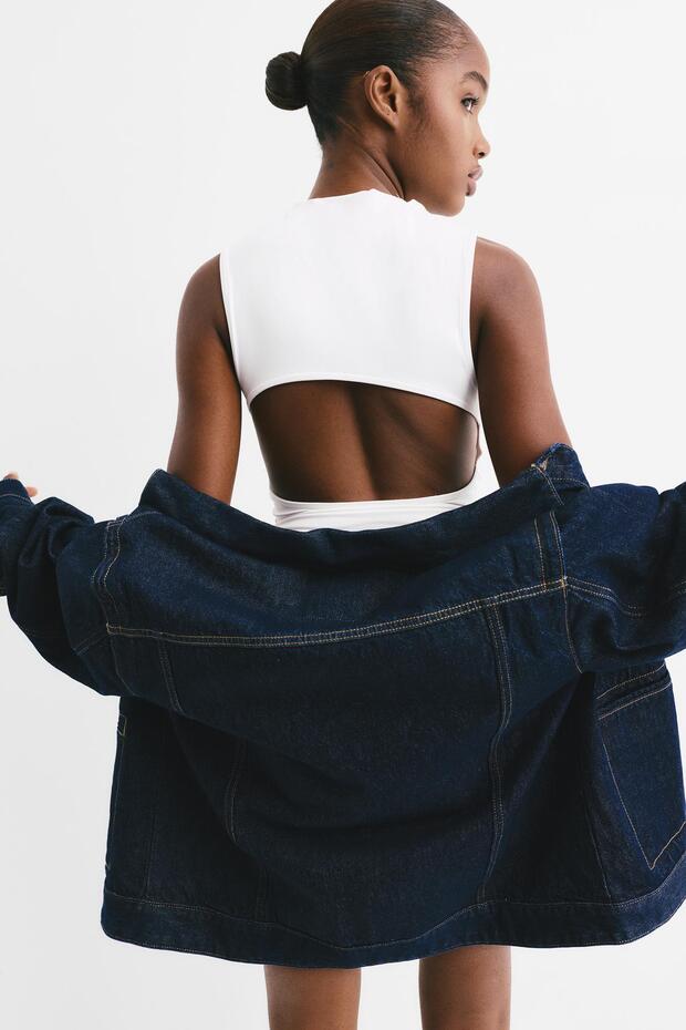 Sırtı açık top - 3