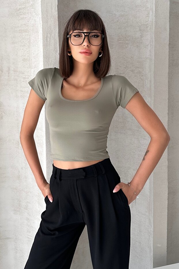 Modal Fabric Oval Neck Half Sleeve Slim Fit Basic Women's Body Crop Blouse