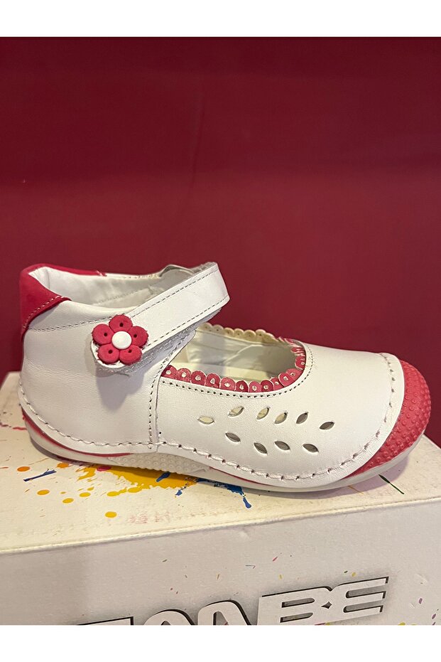 أحذية سانبي الخطوة الأولى - 1