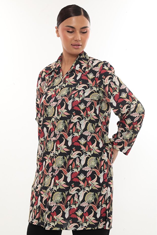 Дамски модел с разрез - 1