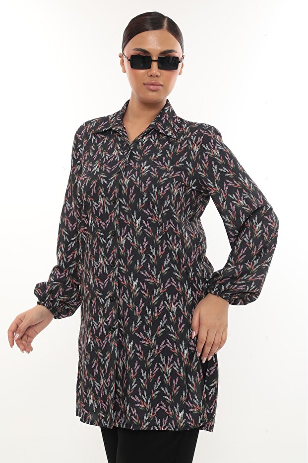 Дамски модел с разрез - 2