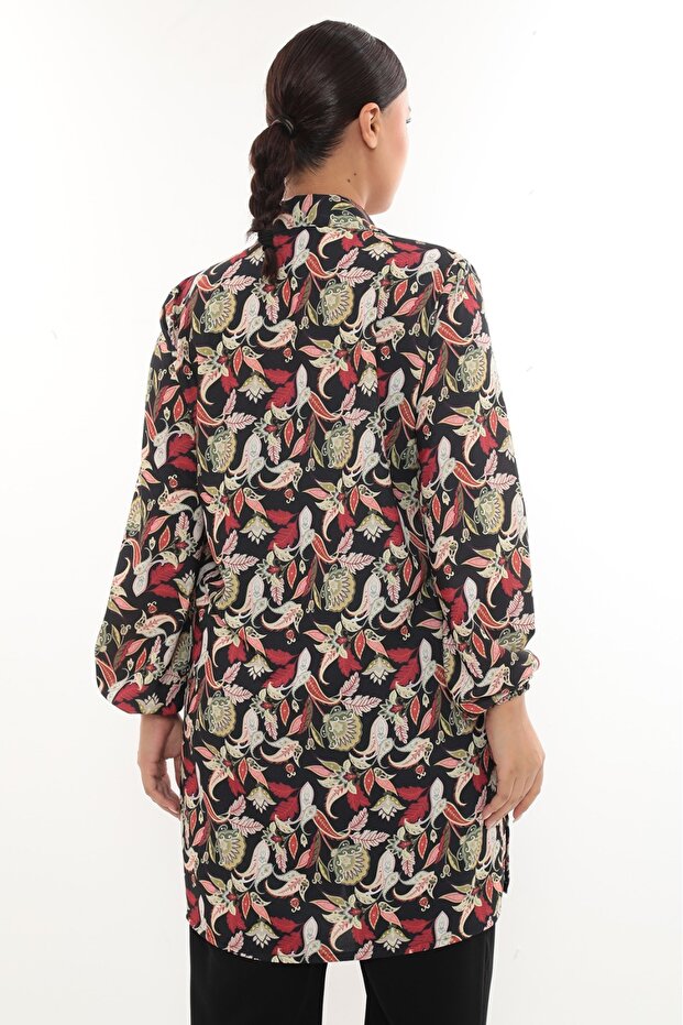 Дамски модел с разрез - 3