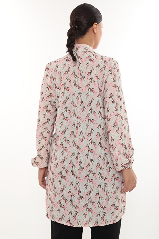 Дамски модел с разрез - 3