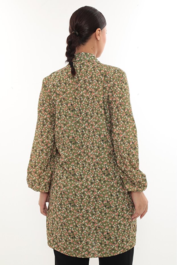 Дамски модел с разрез - 3