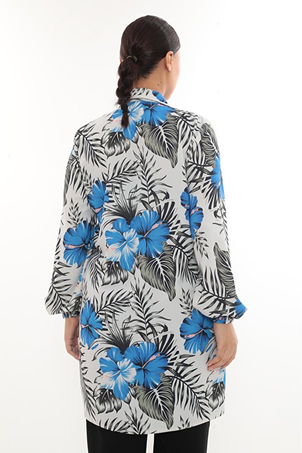 Дамски модел с разрез - 3