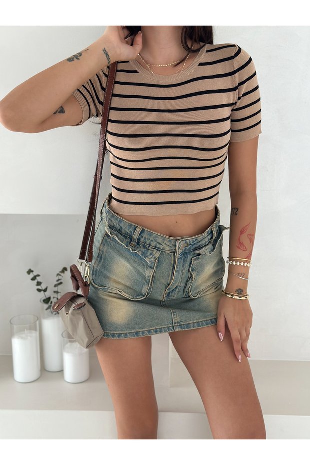Stripe Detailed Short Sleeve Knitwear Blouse