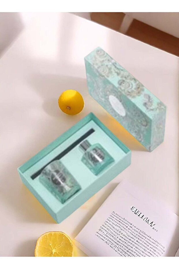 Scented Candle (Aromatherapy Candle) with Aroma Fragrance Oil Gift Box - Lemon