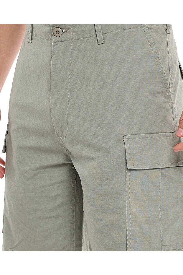 Solid Cargo Shorts with Button Closure - 5