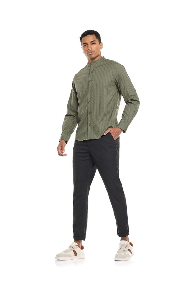 Solid Cropped Trousers with Button Closure - 1