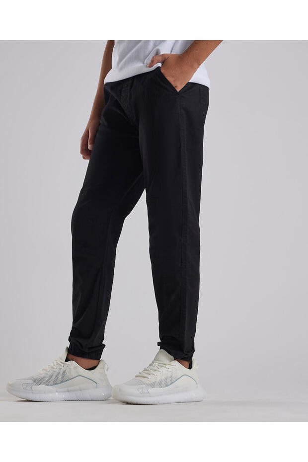 بنطال رياضي سادة مع خصر برباط - 3