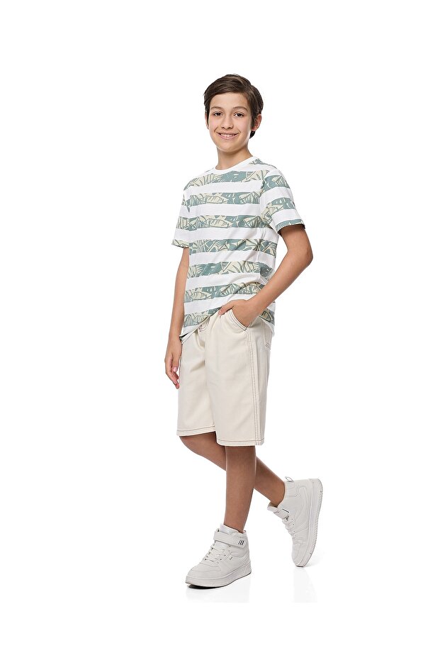 Solid Shorts with Button Closure - 1