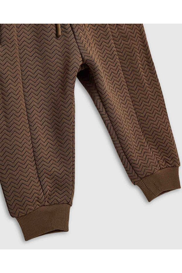 مجموعة ملابس منقوشة بغطاء للرأس - 5