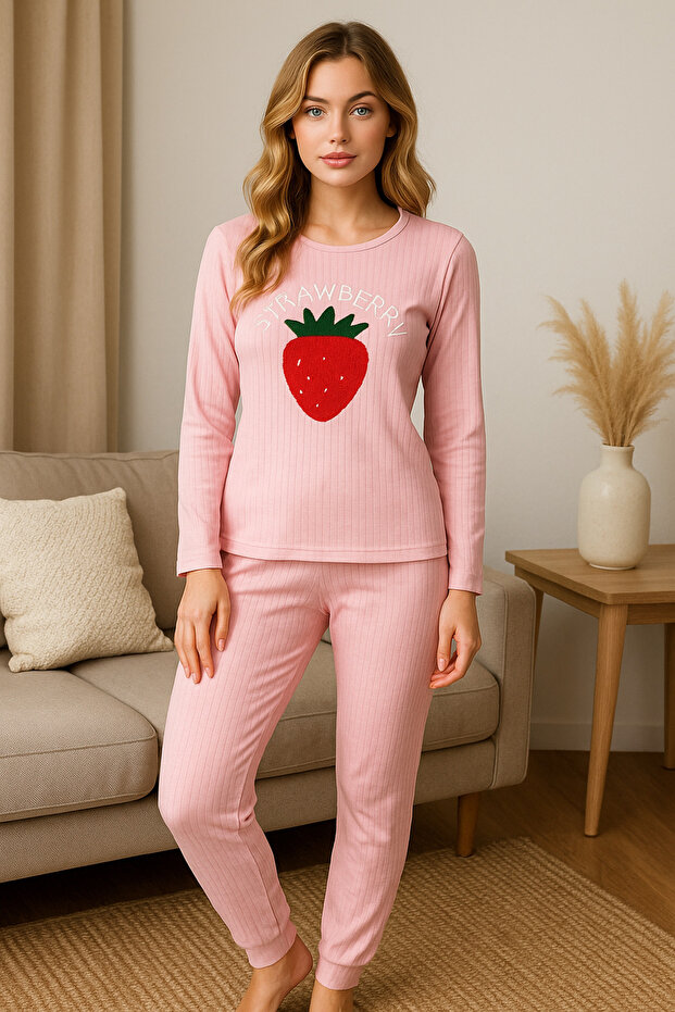 UZUN KOLLU PEMBE PİJAMA TAKIMI STRAWBERRY - 2
