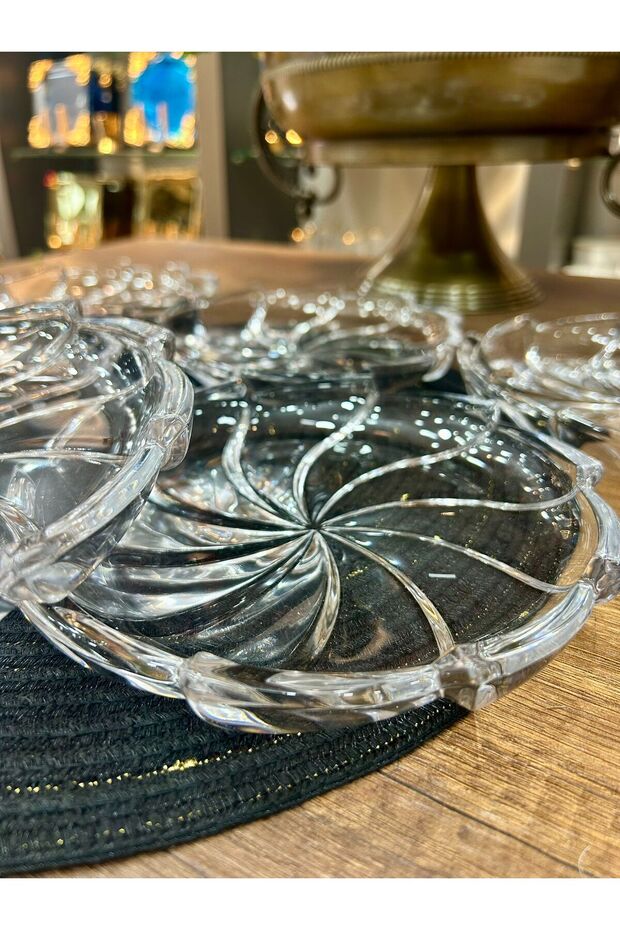 AVANGARDE 6 ADET KALIN CAM 18CM PASTA TABAĞI - 2