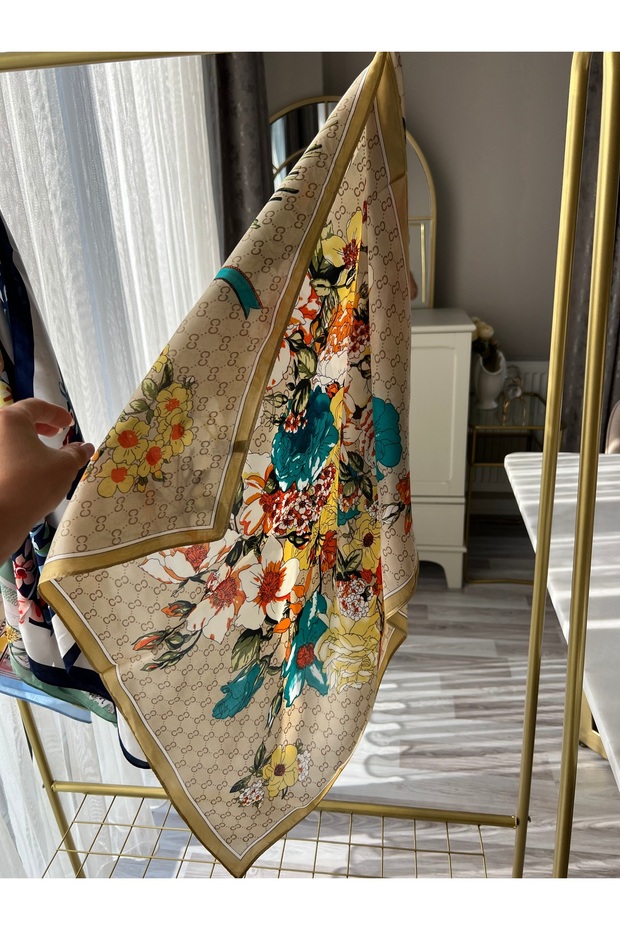 وشاح منقوش بكريمة التوفي -PP - 2