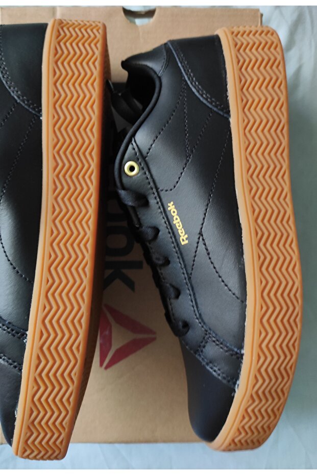 Royal Complete 37 - 6