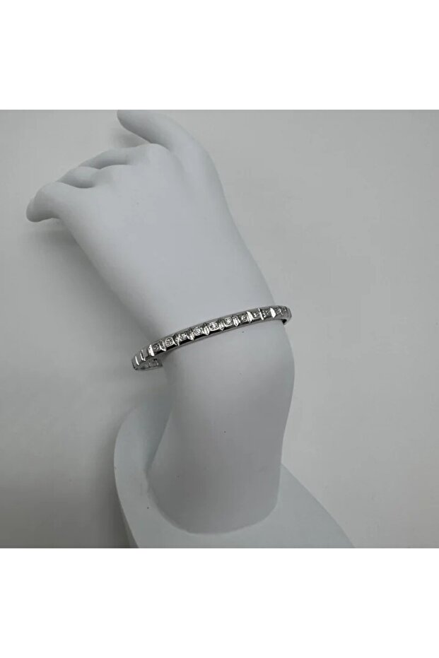 Special Series Silver Square Stone Detail Handcuff Bracelet - Silver