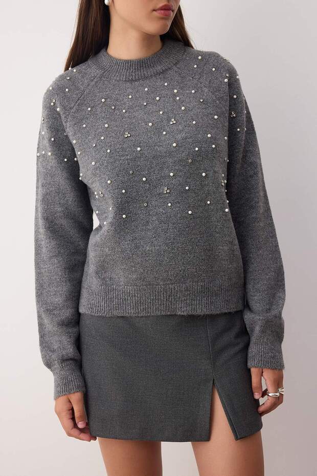 Anthrazitfarbener, weich strukturierter Stein-Perlen-Strickpullover TWOAW26KZ00154 - 3