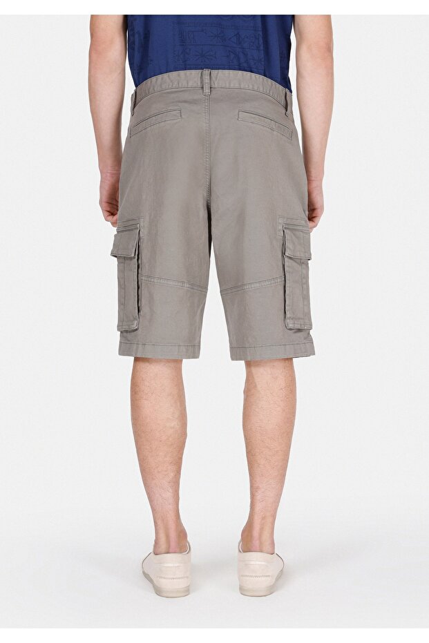 Regular Fit Orta Bel Düz Erkek Yeşil Şort - 2