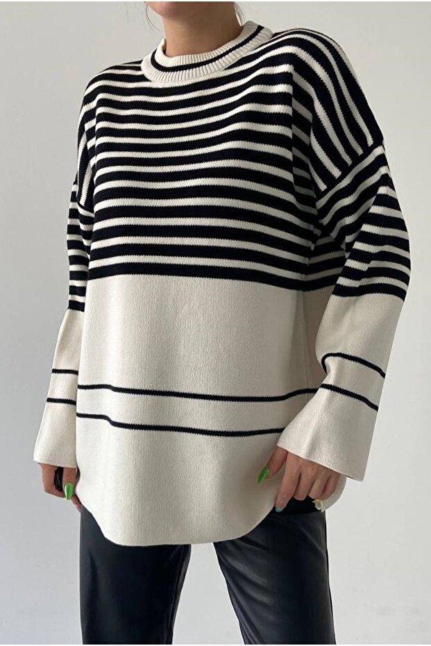 Striped Pattern Knitwear Fabric Oversize Crew Neck Knitwear Sweater 198