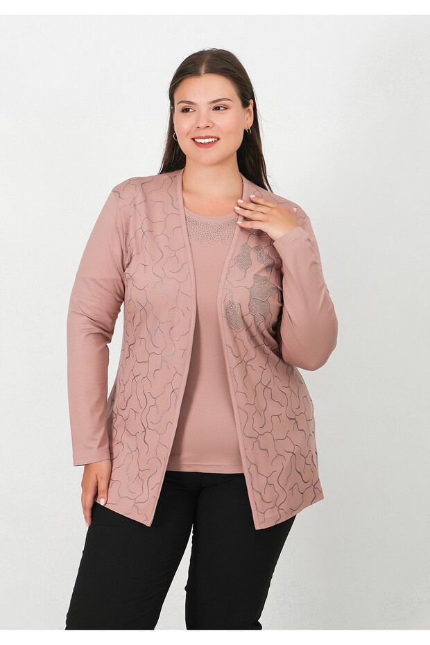 Slim Suit with Short Sleeve Blouse Inside and Jacket