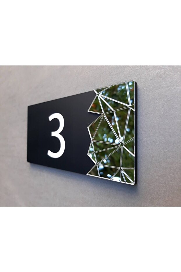 Mirror Series Kapı Numarası - 5